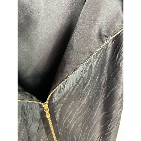 NADA Boned Strapless Textured Zipper Dress - Picture 6 of 9